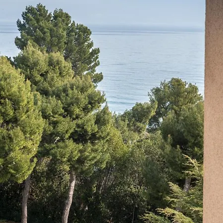 Casa Del Sole Sx - Numana, Meraviglioso Bilocale In Piazza Numana